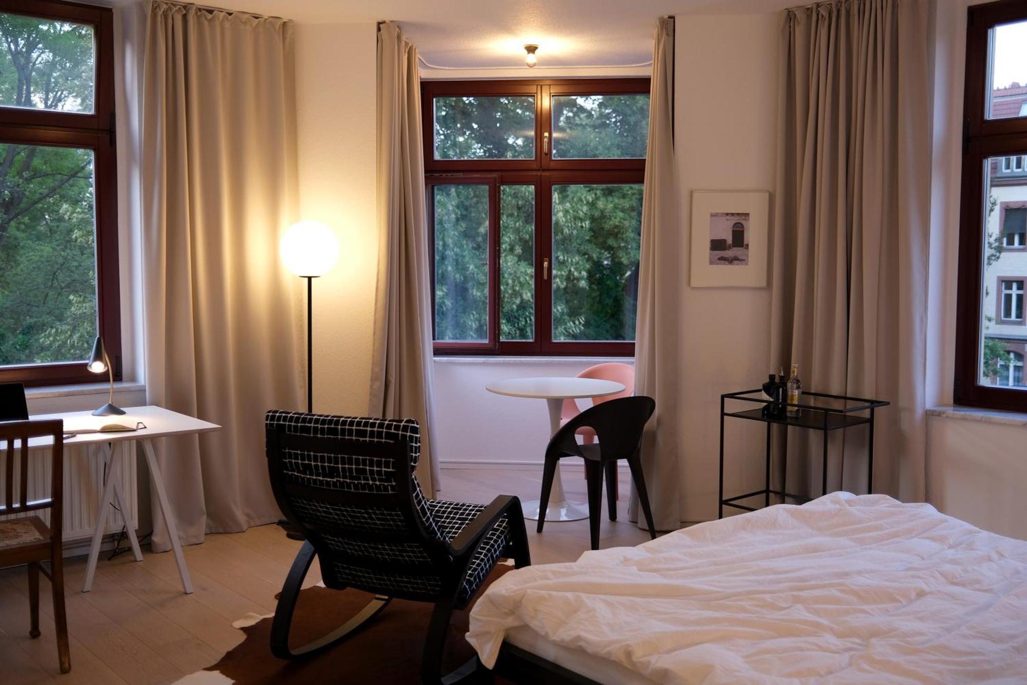 Schickes Apartment In Zwickau Direkt Am Roemerplatz Esterno foto